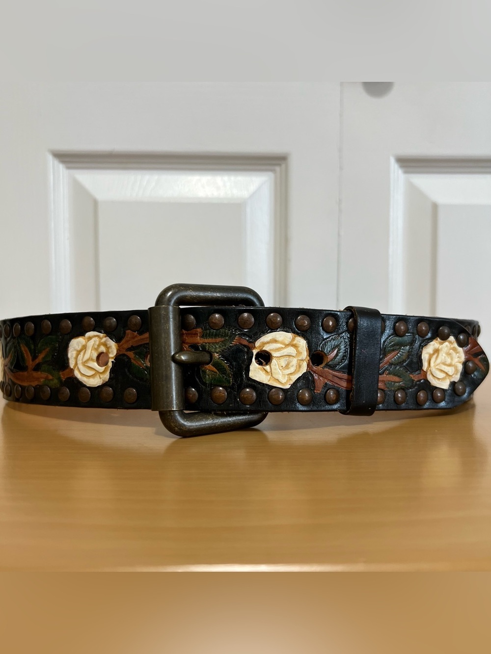 Streets Ahead Boho Western Floral Leather Belt with Stud Accents Size Medium USA